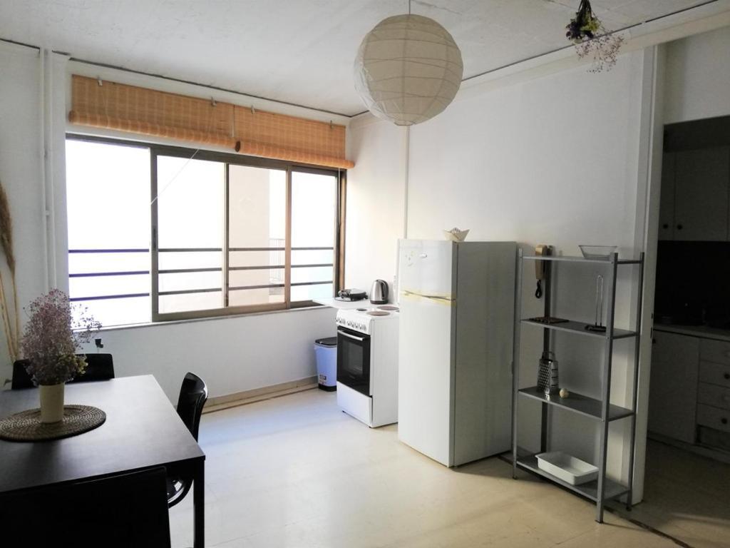 5th Floor With Balcony Apartment *